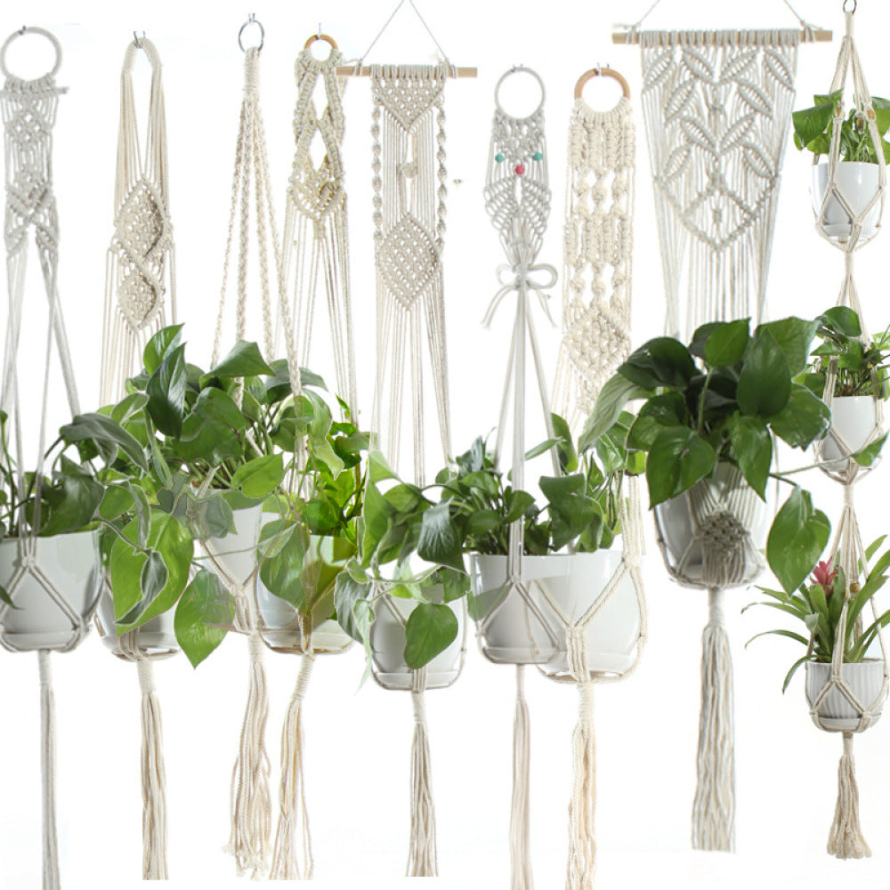 Macrame plant hanger